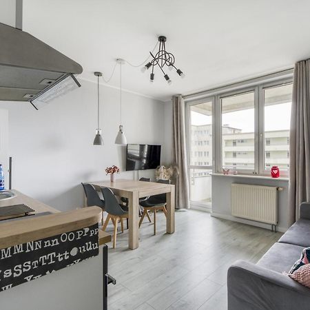 Gama Home Kondratowicza18 Варшава Екстер'єр фото